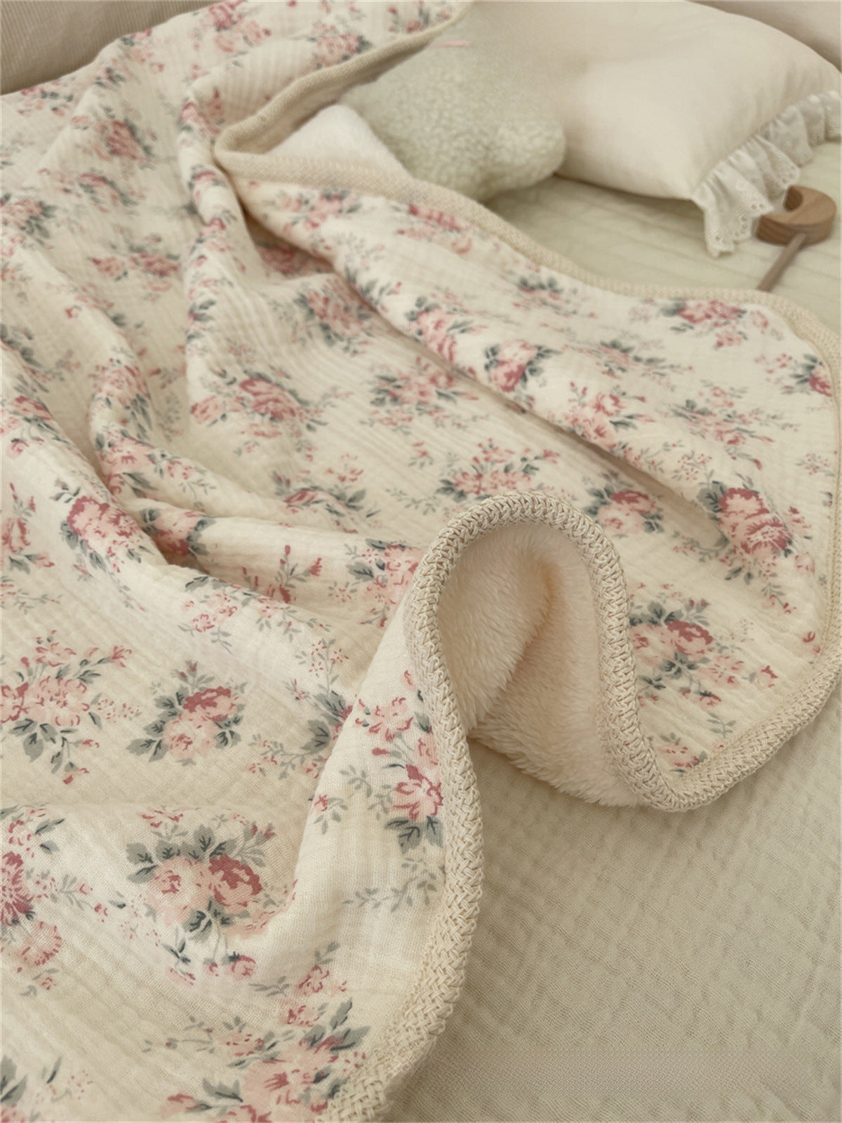 Vintage Plush lightweight Muslin Snuggle Blanket