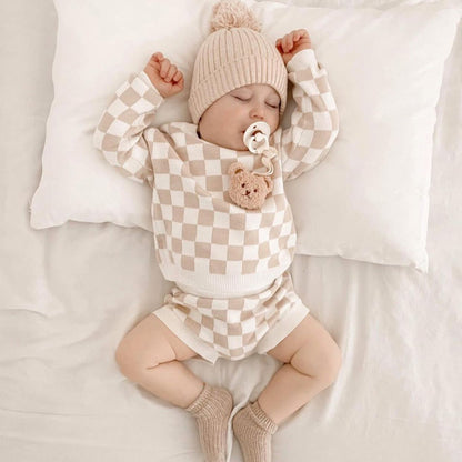 2-Piece Knit Checked Sweater and Shorts Set