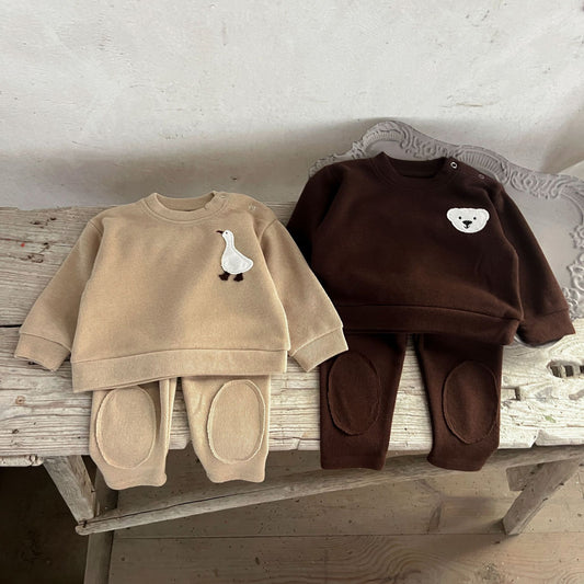 Duck & Bear Embroidered 2-Piece Cotton Set