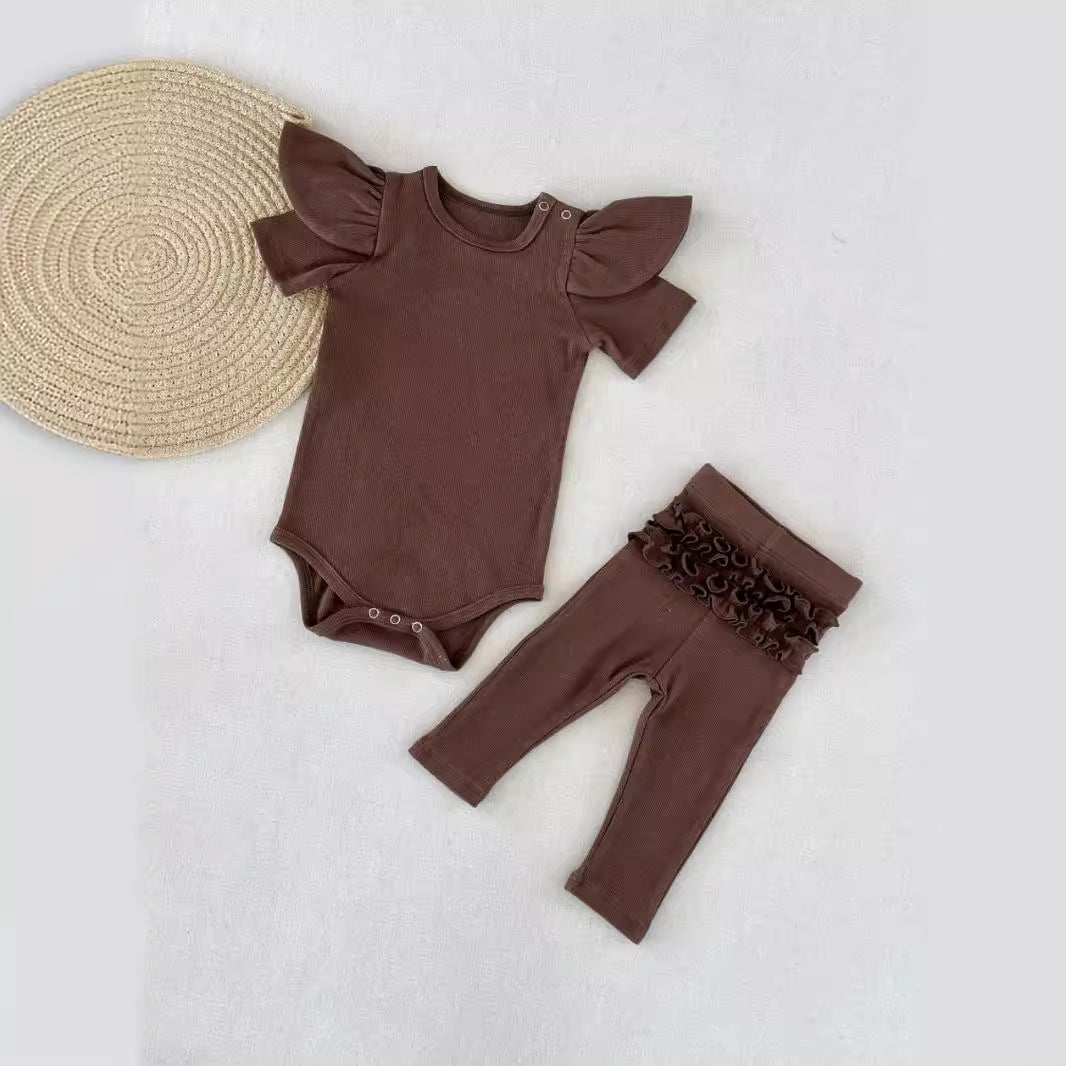 AW2024 Baby Baby Bodysuit Baby Bottoms Baby Cotton Set Baby Set Back to School Kids Clothes Cotton Cotton Set Google new School Ribbed Cotton Flutter Sleeve Bodysuit and Ruffle Bum Leggings Set Isla + Bo